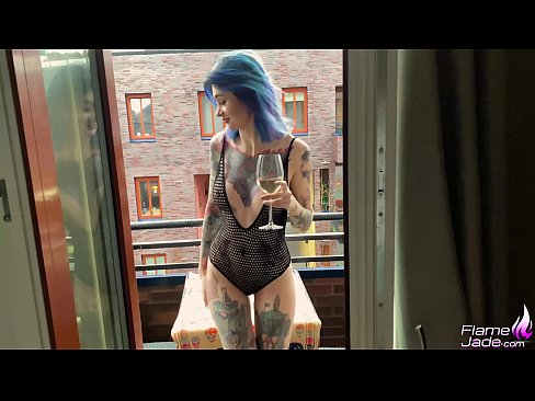 ❤️ Una noia tremenda xuclant amb un glop i follant apassionadament sota el cel obert ☑ Vídeo porno al porno ca.seecamsus.top ☑